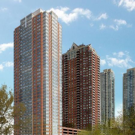 Global Luxury Suites At Newport Jersey City Eksteriør billede