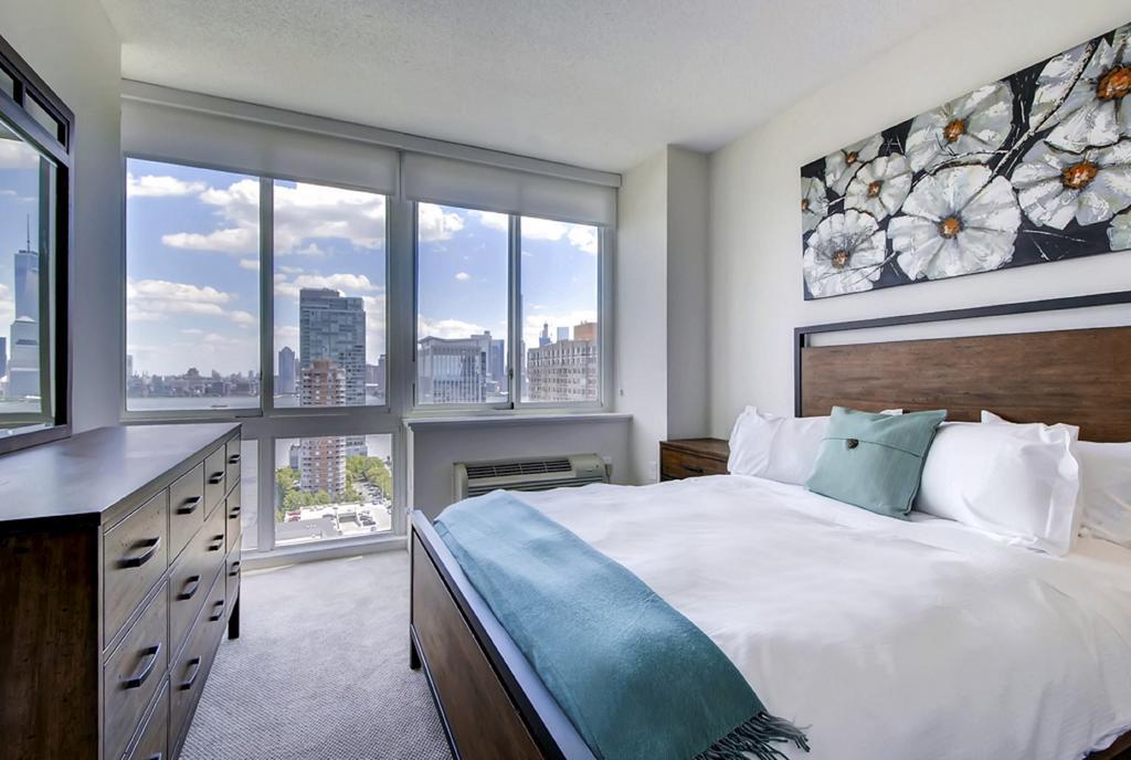 Global Luxury Suites At Newport Jersey City Eksteriør billede