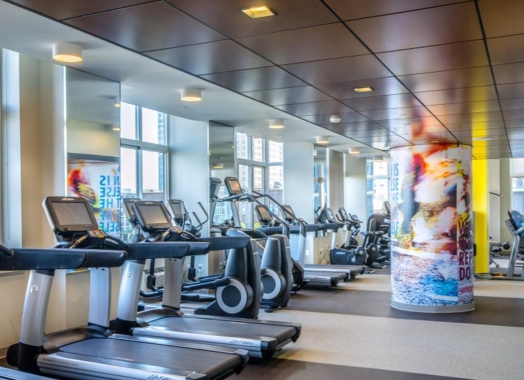 Global Luxury Suites At Newport Jersey City Eksteriør billede